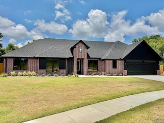 984 Mallard Dr, Lindale, TX 75771
