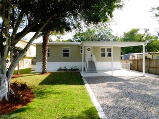 16865 Windcrest Dr, Fort Myers, FL 33908