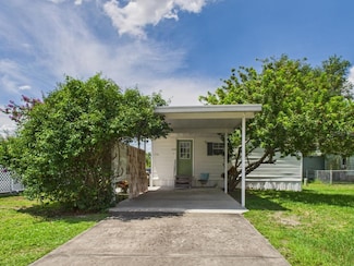 3636 S Lazy Lake Dr, Lakeland, FL 33801