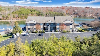 1137 Mariners Way Unit 37, Huddleston, VA 24104