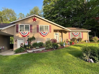 558 Fisher Rd, Salisbury, PA 15558