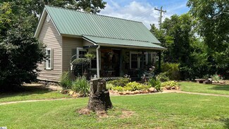 300 S Randolph Ave, Landrum, SC 29356
