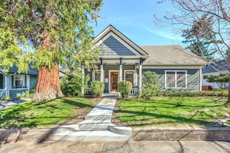 102 Granite St, Ashland, OR 97520