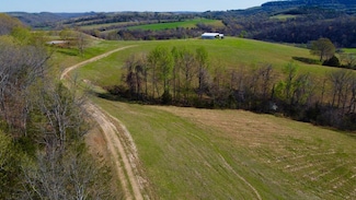 000 Over and Out Dr, Marshall, AR 72650
