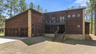 432 Sugar Pine Loop, Broken Bow, OK 74728