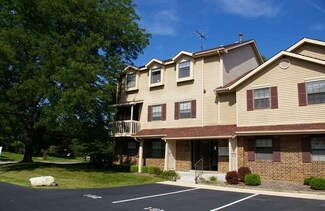 1494 W Jefferson Ave Unit E, Naperville, IL 60540