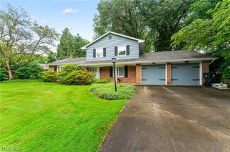 2752 Sedgewick St NE, Warren, OH 44483