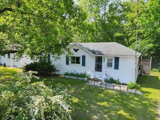 423 W Railway St, Coleman, MI 48618