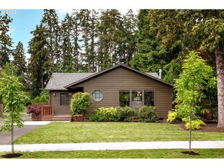 19421 SE Kay St, Milwaukie, OR 97267