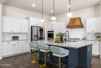 10548 E Kinetic Dr, Mesa, AZ 85212