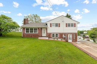 1045 Fisher Rd, Wytheville, VA 24382