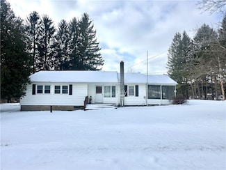 11567 Maple Ave, Naples, NY 14512