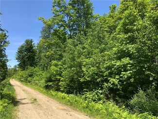 50 Morrison Rd, Dixfield, ME 04224