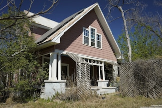 137 E Dullnig Ct, San Antonio, TX 78223