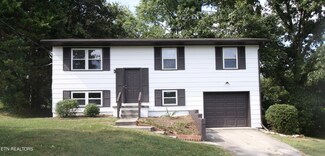 7737 Queensbury Dr, Knoxville, TN 37919