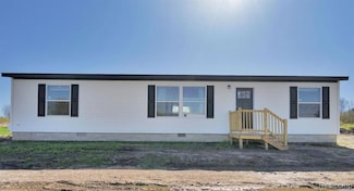 7376 Capac Rd, Yale, MI 48097