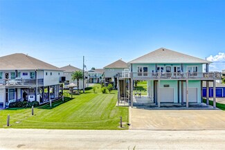 965 Kenlyn Dr, Bolivar Peninsula, TX 77650