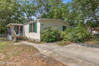 630 Dogwood Dr, Sunset Beach, NC 28468