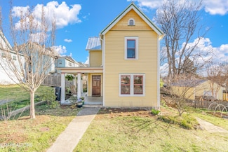 1318 Cornelia St, Knoxville, TN 37917