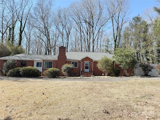 1200 Fairview Dr, Lexington, NC 27292