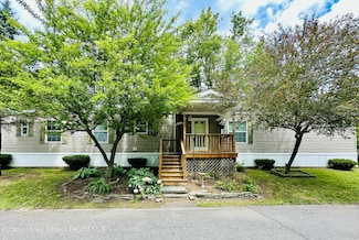 296 New York 295, Chatham, NY 12037