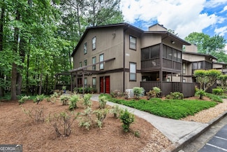 504 River Run Dr, Atlanta, GA 30350