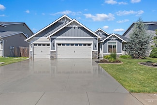 5357 N Diamond Creek Ave, Meridian, ID 83646