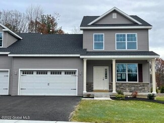 10 Linden Ct, Ballston Lake, NY 12019