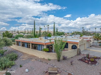 1101 W Circulo Del Norte, Green Valley, AZ 85614