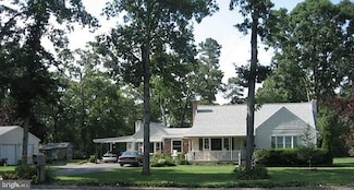 1170 W Sherman Ave, Vineland, NJ 08360