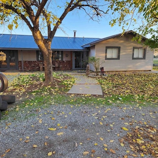 12072 Alta Vista Ct, Red Bluff, CA 96080