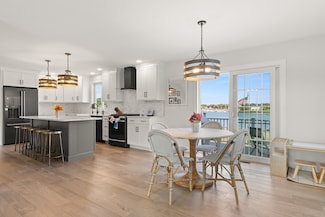 59 Riverview Ave, Danvers, MA 01923