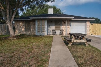 2850 Tuscarora Dr, Corpus Christi, TX 78410