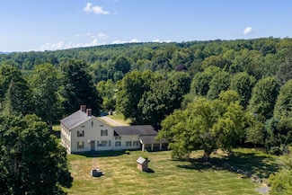 4253 Bristol Rd, Clinton, NY 13323