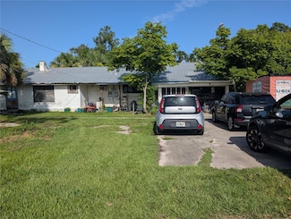 318 S Magnolia Ave, Frostproof, FL 33843
