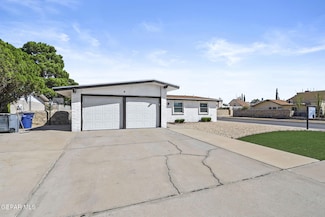 3200 Voss Dr, El Paso, TX 79936