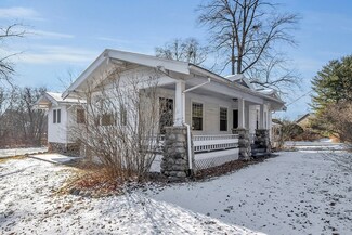252 Lexington Rd, Concord, MA 01742