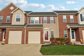 136 River Rock Way Unit D, Berea, OH 44017