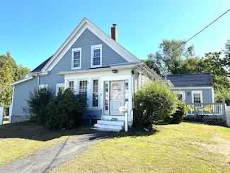 558 Ash St, Brockton, MA 02301