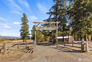 601 Kretschman Dr, Cle Elum, WA 98922