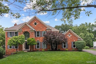 822 Questover Ln, Saint Louis, MO 63141