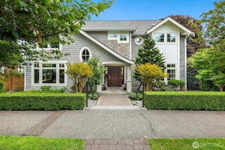 2628 36th Ave W, Seattle, WA 98199