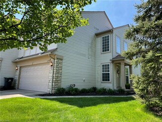 1254 S Yorkshire Dr, Broadview Heights, OH 44147