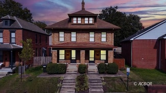 846 Summit St, Columbus, OH 43215