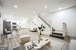 120 E Walnut Ln, Philadelphia, PA 19144