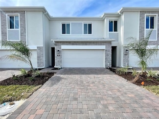 422 Bogey Dr, Davenport, FL 33896