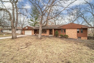 4906 Coventry Rd W, Minnetonka, MN 55345