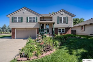 2208 Deerfield Ave, Fremont, NE 68025