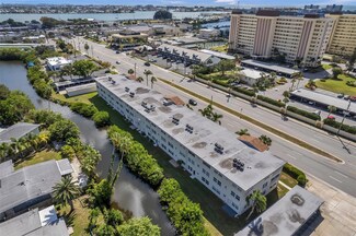 4455 Duhme Rd Unit 305, Saint Petersburg, FL 33708