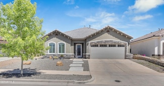 804 Spennithorn Rd, El Paso, TX 79928